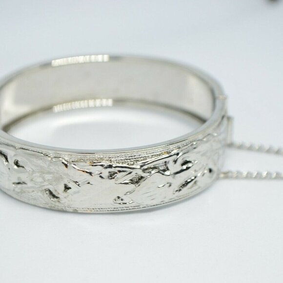 Silver Tone Floral Calla Lily Embossed Bangle - Picture 5 of 7